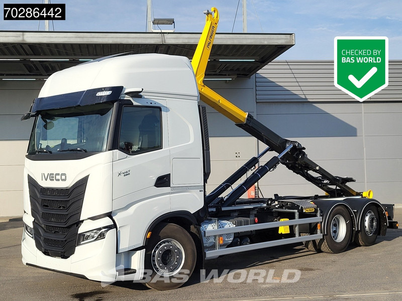 Iveco X-Way 580 6X2 NEW Palfinger PHT20SLD5 Hooklift Lift+steering Axle Automatic Navi ACC LED - Lastväxlare lastbil: bild 1 Iveco X-Way 580 6X2 NEW Palfinger PHT20SLD5 Hooklift Lift+steering Axle Automatic Navi ACC LED - Lastväxlare lastbil: bild 1