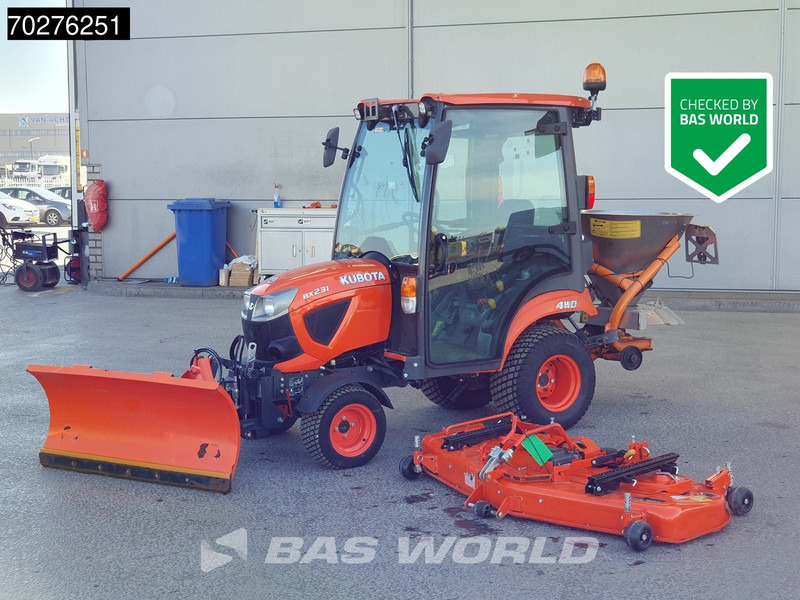 Kubota BX231 D-C C10 4X4 4x4 - INCL ATTACHMENTS - Traktor: bild 1 Kubota BX231 D-C C10 4X4 4x4 - INCL ATTACHMENTS - Traktor: bild 1