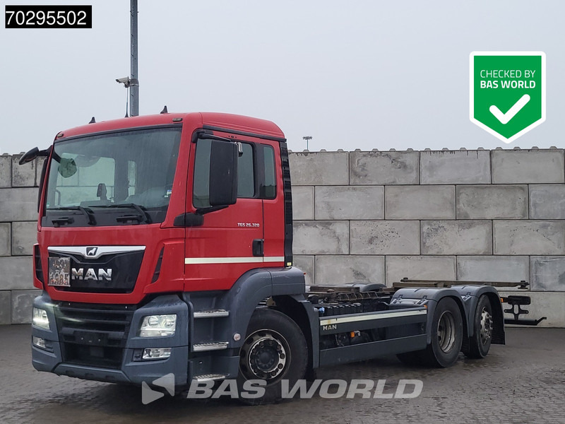 MAN TGS 26.320 TGS 6X2 ADR BDF Lift+Steering Axle Automatic Euro 6 - Containerbil/ Växelflak lastbil: bild 1 MAN TGS 26.320 TGS 6X2 ADR BDF Lift+Steering Axle Automatic Euro 6 - Containerbil/ Växelflak lastbil: bild 1