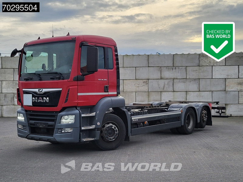 MAN TGS 26.320 TGS 6X2 ADR BDF Lift + Steering Axle Euro 6 - Containerbil/ Växelflak lastbil: bild 1 MAN TGS 26.320 TGS 6X2 ADR BDF Lift + Steering Axle Euro 6 - Containerbil/ Växelflak lastbil: bild 1