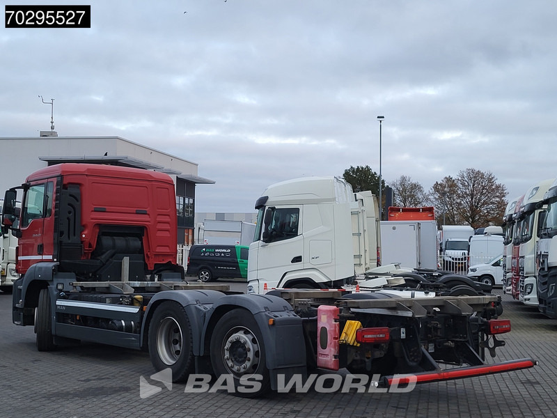 MAN TGS 26.320 TGS 6X2 ADR BDF Lift + Steering Axle Euro 6 - Containerbil/ Växelflak lastbil: bild 2 MAN TGS 26.320 TGS 6X2 ADR BDF Lift + Steering Axle Euro 6 - Containerbil/ Växelflak lastbil: bild 2