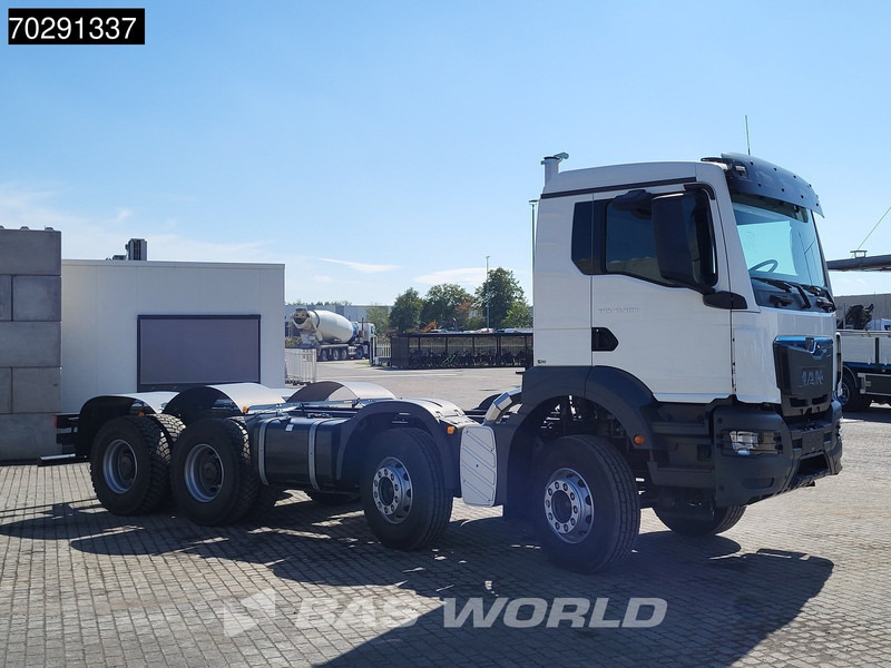 MAN TGS 41.400 8X4 New! Steelsuspension Big-Axle Manual Euro 2 - Chassi lastbil: bild 3 MAN TGS 41.400 8X4 New! Steelsuspension Big-Axle Manual Euro 2 - Chassi lastbil: bild 3