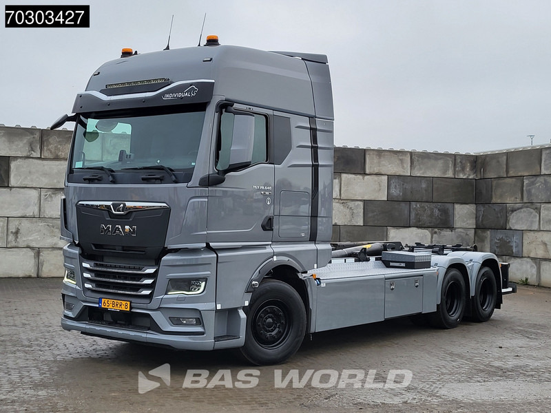 MAN TGX 28.640 TGX 6X2 NL-Truck APK Hyva 26-60-S containersystem Lift-axle Automatic Euro 6 - Lastväxlare lastbil: bild 3 MAN TGX 28.640 TGX 6X2 NL-Truck APK Hyva 26-60-S containersystem Lift-axle Automatic Euro 6 - Lastväxlare lastbil: bild 3