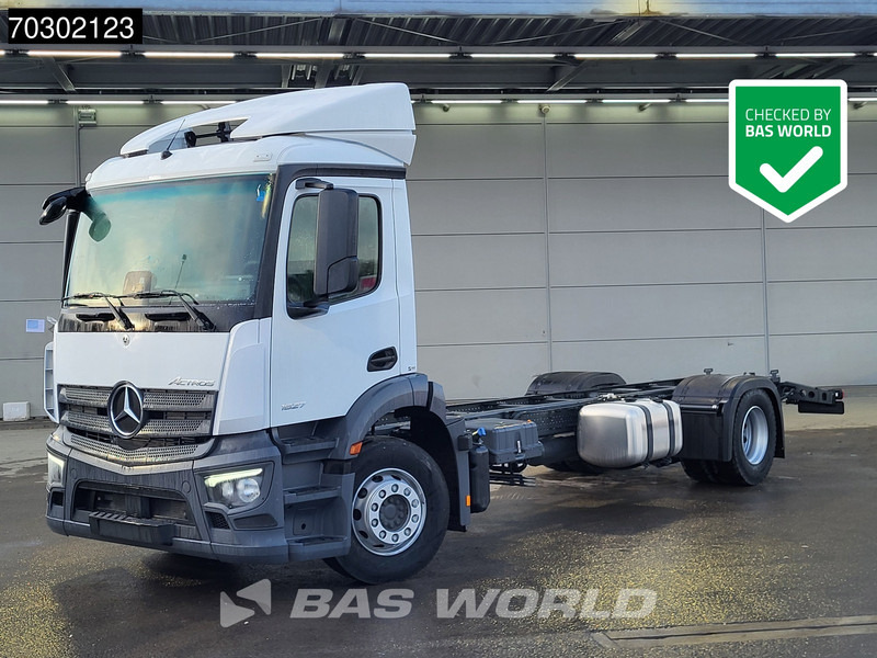 Mercedes-Benz Actros 1827 4X2 NEW 18tons chassis Automatic PPC Cruise control Euro 6 - Chassi lastbil: bild 1 Mercedes-Benz Actros 1827 4X2 NEW 18tons chassis Automatic PPC Cruise control Euro 6 - Chassi lastbil: bild 1