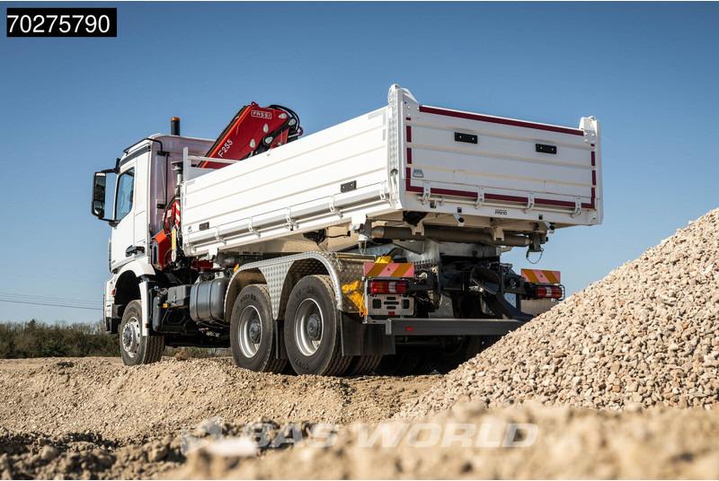 Ny Tippbil lastbil, Kranbil Mercedes-Benz Arocs 3348 6X6 Full Steel Retarder Fassi 25T/M Crane Kran Euro 6: bild 5