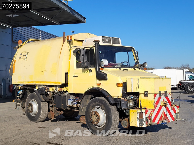Mercedes-Benz Unimog 1650 4X4 Assaloni Vaccuum truck 4x4 Railway Manual Euro 2 - Sugbil: bild 3 Mercedes-Benz Unimog 1650 4X4 Assaloni Vaccuum truck 4x4 Railway Manual Euro 2 - Sugbil: bild 3