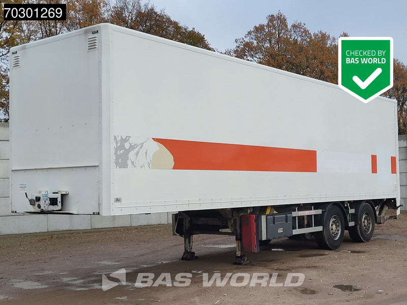 Renders ROC 12.18 TUV 01/26 City Tailgate Lift + Steering Axle - Skåp semitrailer: bild 1 Renders ROC 12.18 TUV 01/26 City Tailgate Lift + Steering Axle - Skåp semitrailer: bild 1