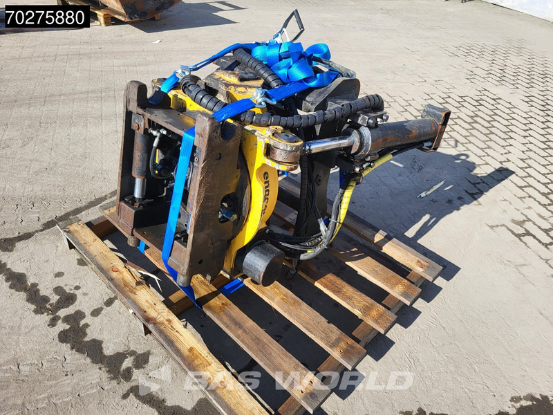 S70 / S70 - Redskapsfäste: bild 2 S70 / S70 - Redskapsfäste: bild 2