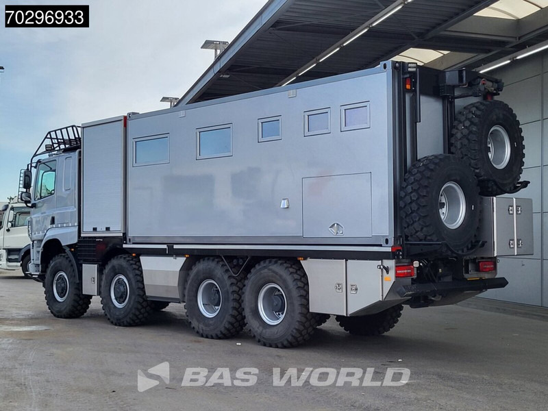 Tatra T158 8X8 NL-Truck 8x8 Off-Grid Camper Hydraulic Winch Generator Retarder Airco Euro 6 - Helintegrerad husbil: bild 2 Tatra T158 8X8 NL-Truck 8x8 Off-Grid Camper Hydraulic Winch Generator Retarder Airco Euro 6 - Helintegrerad husbil: bild 2