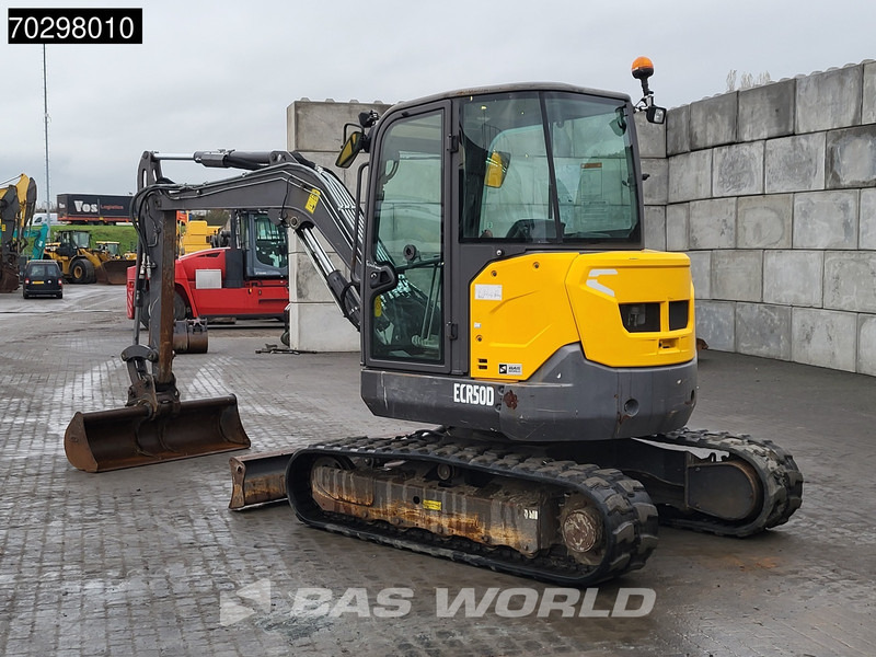 Volvo ECR50 D 3 BUCKETS - Minigrävmaskin: bild 5 Volvo ECR50 D 3 BUCKETS - Minigrävmaskin: bild 5