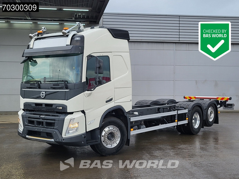 Volvo FMX 540 FMX 6X2 NEW chassis! Lift+steering Axle Engine PTO Full air suspension - Chassi lastbil: bild 1 Volvo FMX 540 FMX 6X2 NEW chassis! Lift+steering Axle Engine PTO Full air suspension - Chassi lastbil: bild 1