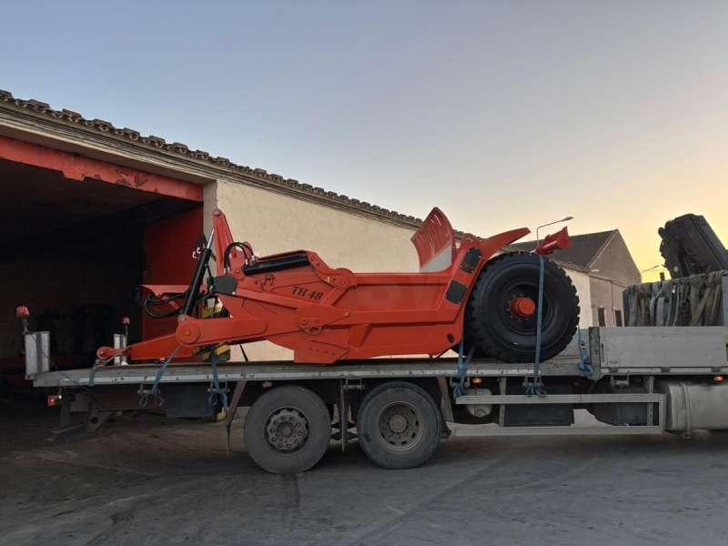 Agrotécnica TH48 - Schaktvagn: bild 5 Agrotécnica TH48 - Schaktvagn: bild 5