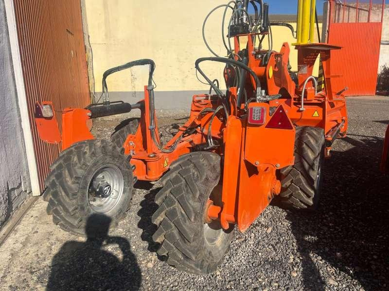 Agrotécnica V5000CCM-DC - Väghyvel: bild 4 Agrotécnica V5000CCM-DC - Väghyvel: bild 4