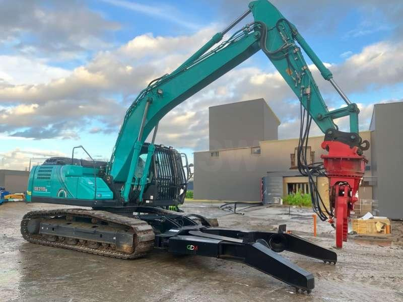 Kobelco SK210LC-10E - Materialhanterare: bild 1 Kobelco SK210LC-10E - Materialhanterare: bild 1