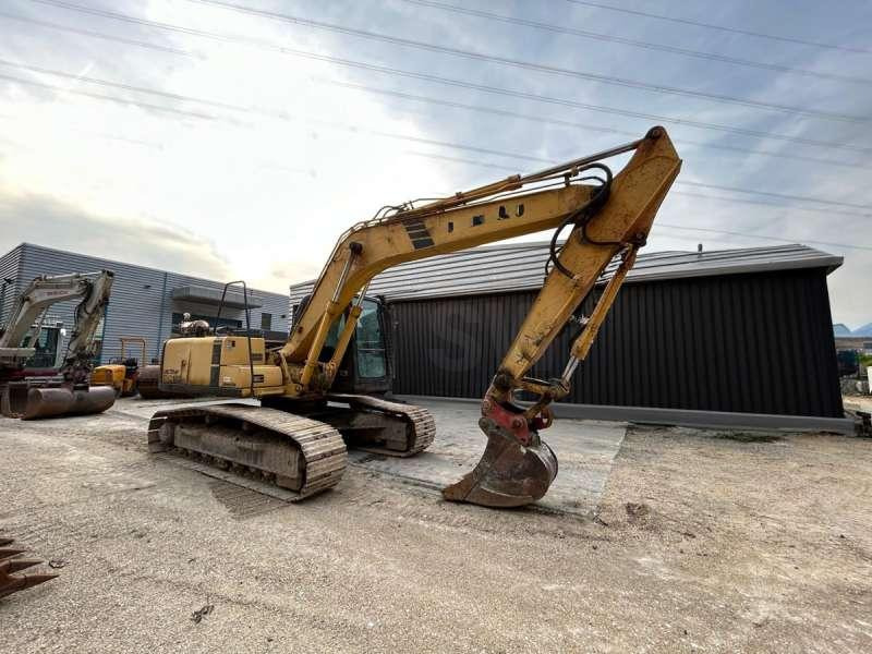 Komatsu PC180LC-6K MACHINE SUISSE - Bandgrävare: bild 1 Komatsu PC180LC-6K MACHINE SUISSE - Bandgrävare: bild 1