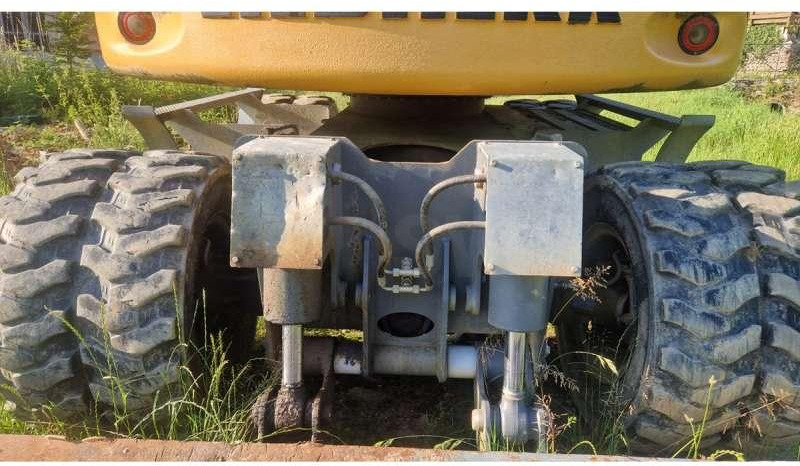 Leasa Liebherr A912 COMPACT Liebherr A912 COMPACT: bild 33 Leasa Liebherr A912 COMPACT Liebherr A912 COMPACT: bild 33