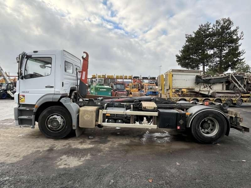 Mercedes AXOR 1833 - Lastväxlare lastbil: bild 4 Mercedes AXOR 1833 - Lastväxlare lastbil: bild 4