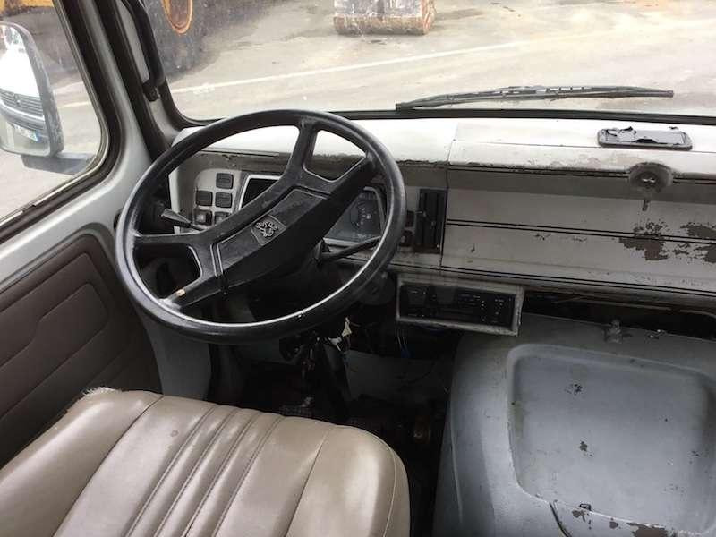 Peugeot J9 - Alkovbil: bild 5 Peugeot J9 - Alkovbil: bild 5