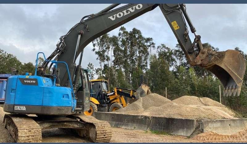 Volvo ECR235DL - Bandgrävare: bild 1 Volvo ECR235DL - Bandgrävare: bild 1