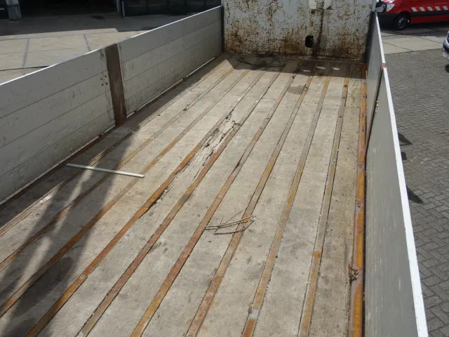 DAF CF 360 6X4 MANUAL GEAR STEELSPRINGS 18,5 TON PALFINKER - Flakbil, Kranbil: bild 4 DAF CF 360 6X4 MANUAL GEAR STEELSPRINGS 18,5 TON PALFINKER - Flakbil, Kranbil: bild 4