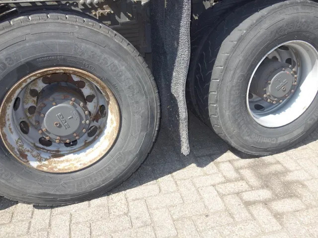 DAF CF 410 8X4 NCH CONTAINER SYSTEEM 32 TON 90 graden silo containers - Lastbil med kabelsystem: bild 5 DAF CF 410 8X4 NCH CONTAINER SYSTEEM 32 TON 90 graden silo containers - Lastbil med kabelsystem: bild 5