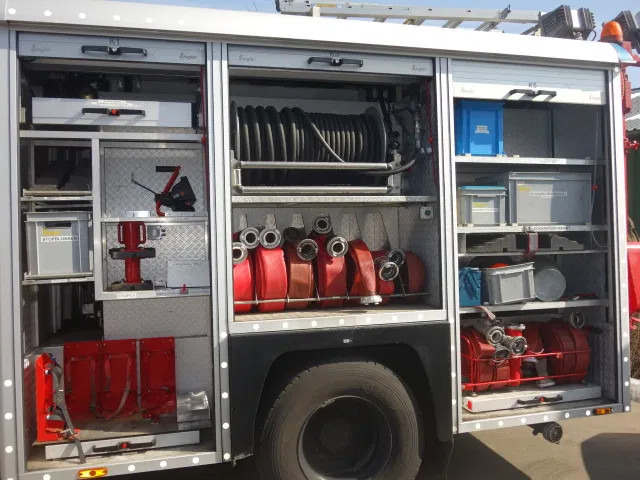 Släck/ Räddningsvagn MAN 15 224-with winch 2500liter tank manual gearbox ,ziegler pomp: bild 18