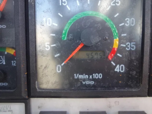 MAN 15 224-with winch 2500liter tank manual gearbox ,ziegler pomp - Släck/ Räddningsvagn: bild 5 MAN 15 224-with winch 2500liter tank manual gearbox ,ziegler pomp - Släck/ Räddningsvagn: bild 5