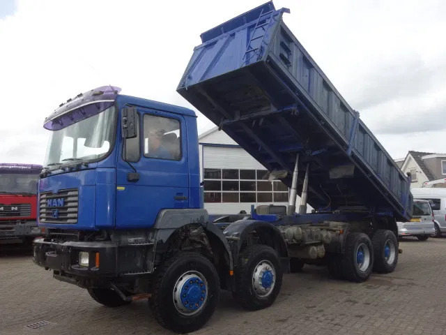 MAN 35.414 8x8 meiller kipper manual diesel pomp - Tippbil lastbil: bild 2 MAN 35.414 8x8 meiller kipper manual diesel pomp - Tippbil lastbil: bild 2