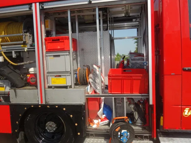 Mercedes-Benz Atego 1326 ziegler pump - Släck/ Räddningsvagn: bild 2 Mercedes-Benz Atego 1326 ziegler pump - Släck/ Räddningsvagn: bild 2