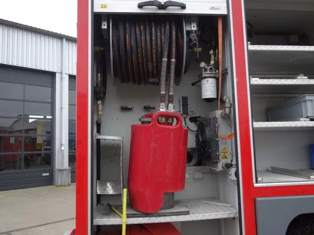 Mercedes-Benz Atego 1828 4X4 GODIVA PUMP - Släck/ Räddningsvagn: bild 3 Mercedes-Benz Atego 1828 4X4 GODIVA PUMP - Släck/ Räddningsvagn: bild 3