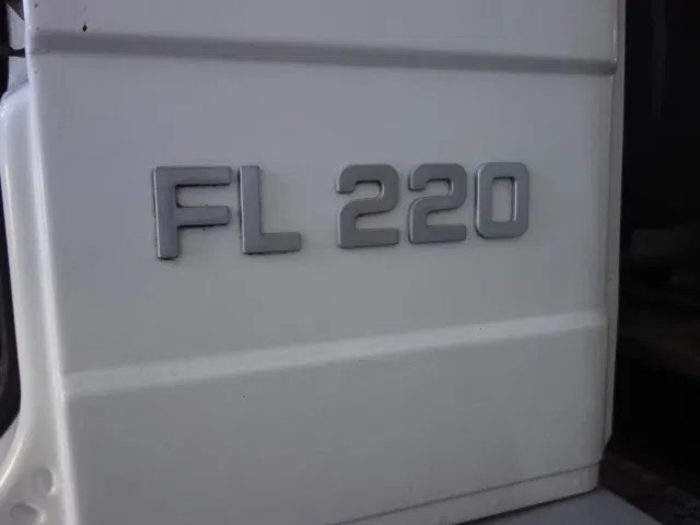 Volvo FL 240 220PK 12000 LITER STEELSPRINGS - Tankbil: bild 5 Volvo FL 240 220PK 12000 LITER STEELSPRINGS - Tankbil: bild 5