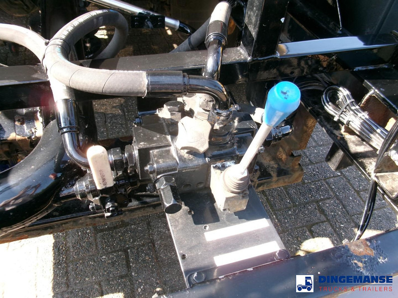 Tanktrailer Clayton Chemical tank inox 33 m3 / 1 comp + pump: bild 15