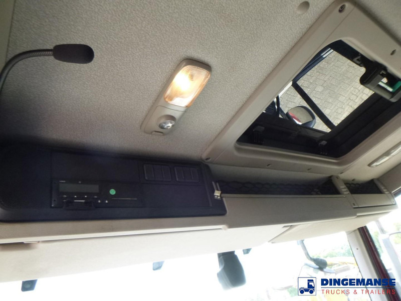 Leasa DAF CF 310 4x2 Euro 6 curtain sider DAF CF 310 4x2 Euro 6 curtain sider: bild 18 Leasa DAF CF 310 4x2 Euro 6 curtain sider DAF CF 310 4x2 Euro 6 curtain sider: bild 18