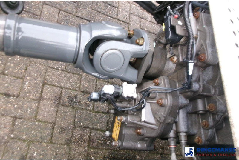 Dragbil Mercedes-Benz Actros 1843 4x2 Euro 6 / ADR + PTO: bild 7 Dragbil Mercedes-Benz Actros 1843 4x2 Euro 6 / ADR + PTO: bild 7