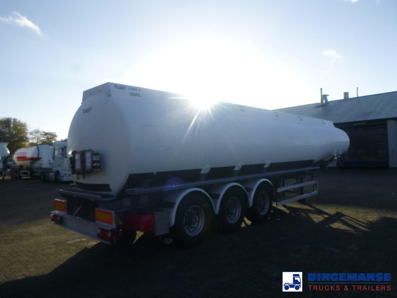 LAG Fuel tank alu 44.4 m3 / 6 comp + pump - Tanktrailer: bild 4 LAG Fuel tank alu 44.4 m3 / 6 comp + pump - Tanktrailer: bild 4