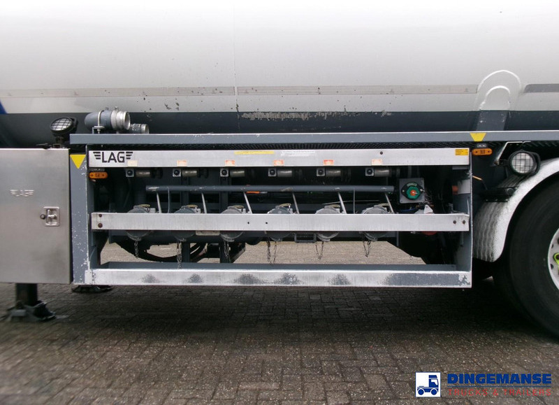 LAG Fuel tank alu 44.4 m3 / 6 comp + pump - Tanktrailer: bild 5 LAG Fuel tank alu 44.4 m3 / 6 comp + pump - Tanktrailer: bild 5