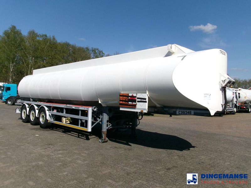 Lakeland Fuel tank alu 42.8 m3 / 6 comp + pump - Tanktrailer: bild 2 Lakeland Fuel tank alu 42.8 m3 / 6 comp + pump - Tanktrailer: bild 2