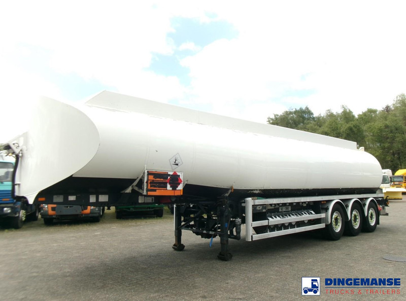 Lakeland Fuel tank alu 42.8 m3 / 6 comp + pump - Tanktrailer: bild 1 Lakeland Fuel tank alu 42.8 m3 / 6 comp + pump - Tanktrailer: bild 1