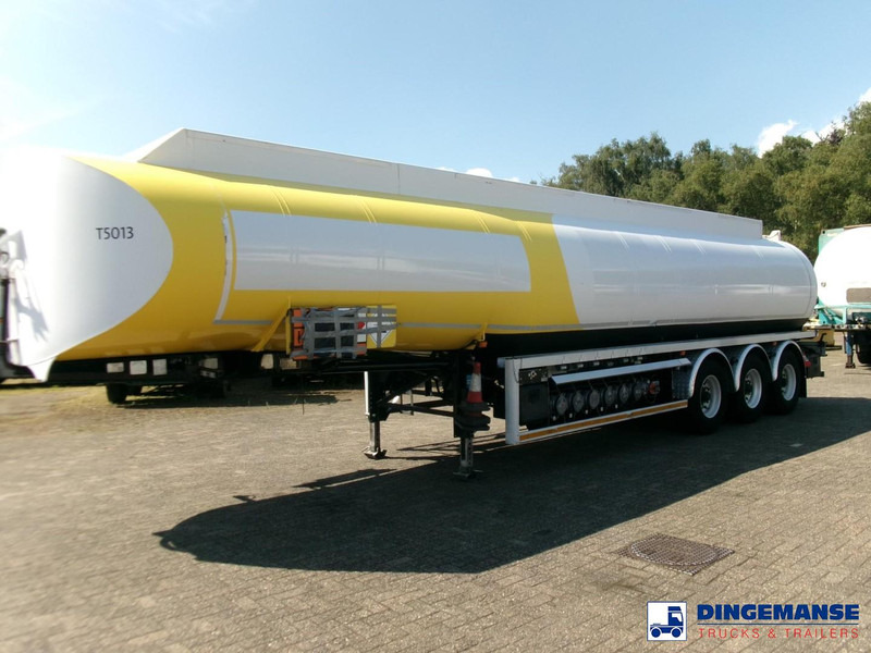 Lakeland Fuel tank alu 43 m3 / 6 comp - Tanktrailer: bild 1 Lakeland Fuel tank alu 43 m3 / 6 comp - Tanktrailer: bild 1