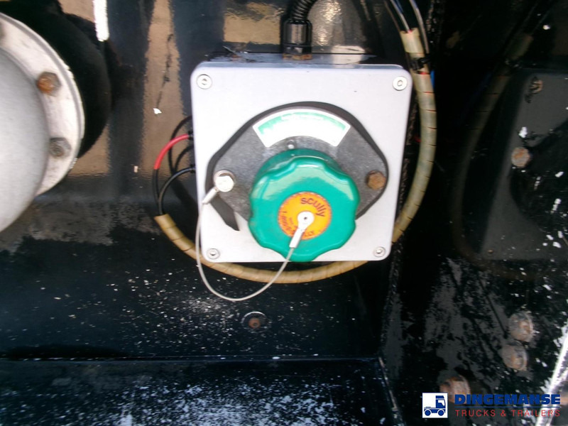 Tanktrailer Lakeland Fuel tank alu 43 m3 / 6 comp: bild 11 Tanktrailer Lakeland Fuel tank alu 43 m3 / 6 comp: bild 11