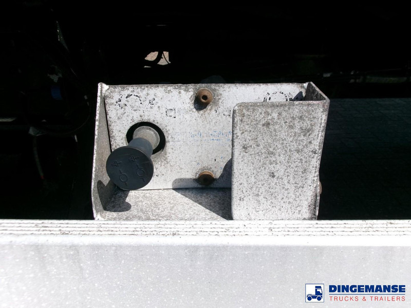 Tanktrailer Lakeland Fuel tank alu 43 m3 / 6 comp: bild 7 Tanktrailer Lakeland Fuel tank alu 43 m3 / 6 comp: bild 7