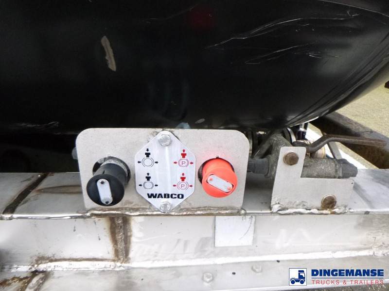 Tanktrailer Magyar Bitumen tank inox 30 m3 / 1 comp: bild 9 Tanktrailer Magyar Bitumen tank inox 30 m3 / 1 comp: bild 9