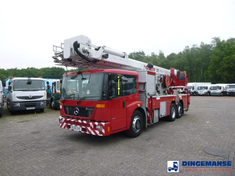 Mercedes-Benz Econic 6x2 RHD Magirus ALP325 fire truck - Släck/ Räddningsvagn: bild 1 Mercedes-Benz Econic 6x2 RHD Magirus ALP325 fire truck - Släck/ Räddningsvagn: bild 1
