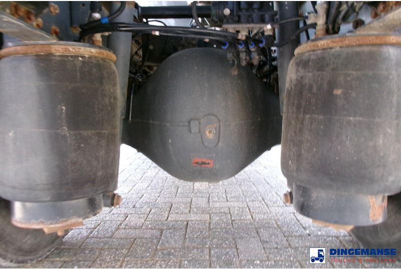 Renault Premium 270 4x2 fuel tank 13.7 m3 / 4 comp - Tankbil: bild 5 Renault Premium 270 4x2 fuel tank 13.7 m3 / 4 comp - Tankbil: bild 5