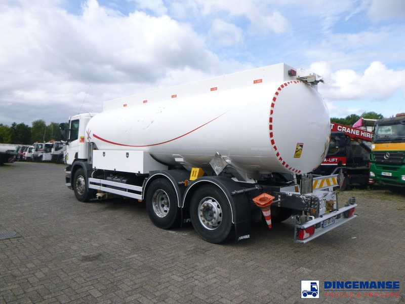 Scania P 320 DB 6X2 fuel tank 18.8 m3 / 5 comp - Tankbil: bild 3 Scania P 320 DB 6X2 fuel tank 18.8 m3 / 5 comp - Tankbil: bild 3