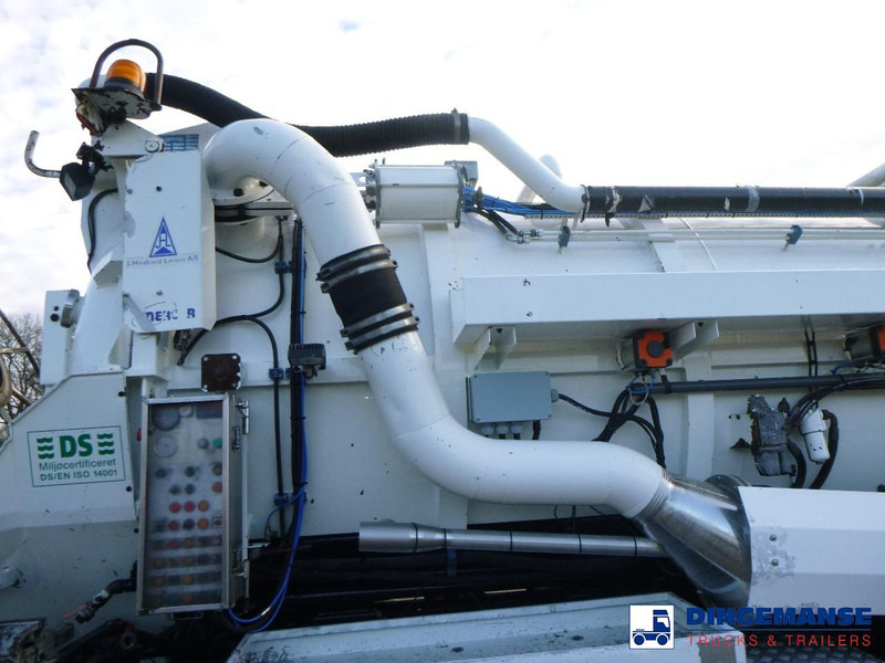 Scania P124-420 6x2 vacuum tank 10.5 m3 - Sugbil: bild 5 Scania P124-420 6x2 vacuum tank 10.5 m3 - Sugbil: bild 5