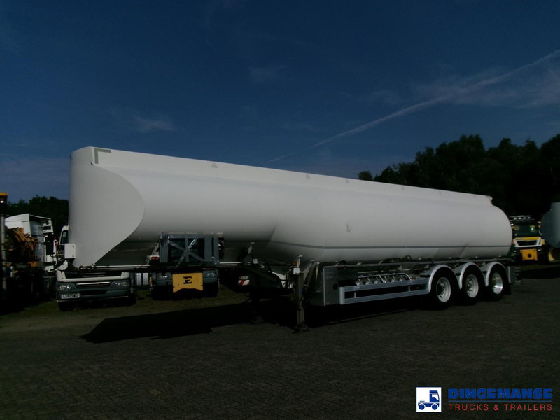 Tasca Tankers LTD Fuel tank alu 44.7 m3 / 6 comp + pump - Tanktrailer: bild 1 Tasca Tankers LTD Fuel tank alu 44.7 m3 / 6 comp + pump - Tanktrailer: bild 1