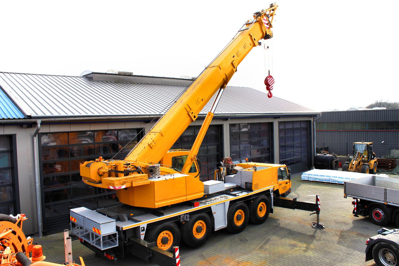 Faun Tadano FAUN ATF 90 G-4 8x6 Autokran + 20 tonnen - Kranbil: bild 2 Faun Tadano FAUN ATF 90 G-4 8x6 Autokran + 20 tonnen - Kranbil: bild 2