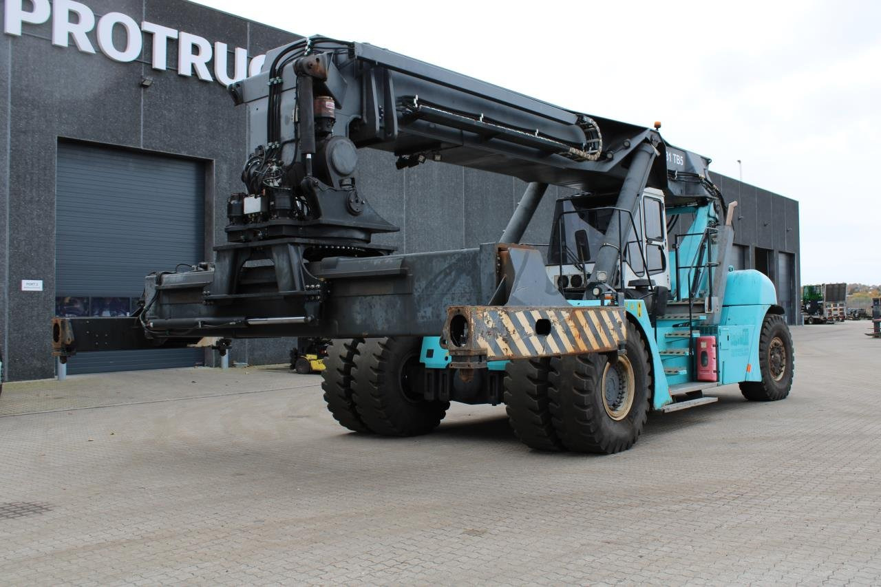 SMV 4531 TB5 - Reachstacker: bild 2 SMV 4531 TB5 - Reachstacker: bild 2