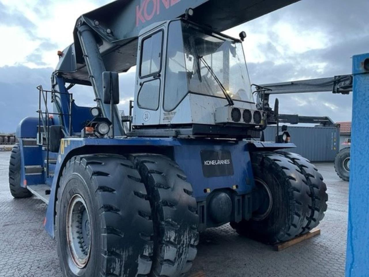 SMV 4531 TB5 - Reachstacker: bild 2 SMV 4531 TB5 - Reachstacker: bild 2